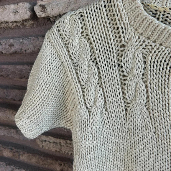 Helen Hsu Vintage Beige Cable Knit Short Sleeve 100% Cotton Sweater Size Small - Picture 4 of 5